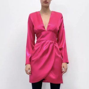 ✨HP✨NWT Zara Dresses Zara Laminated Mini Dress Fuchsia